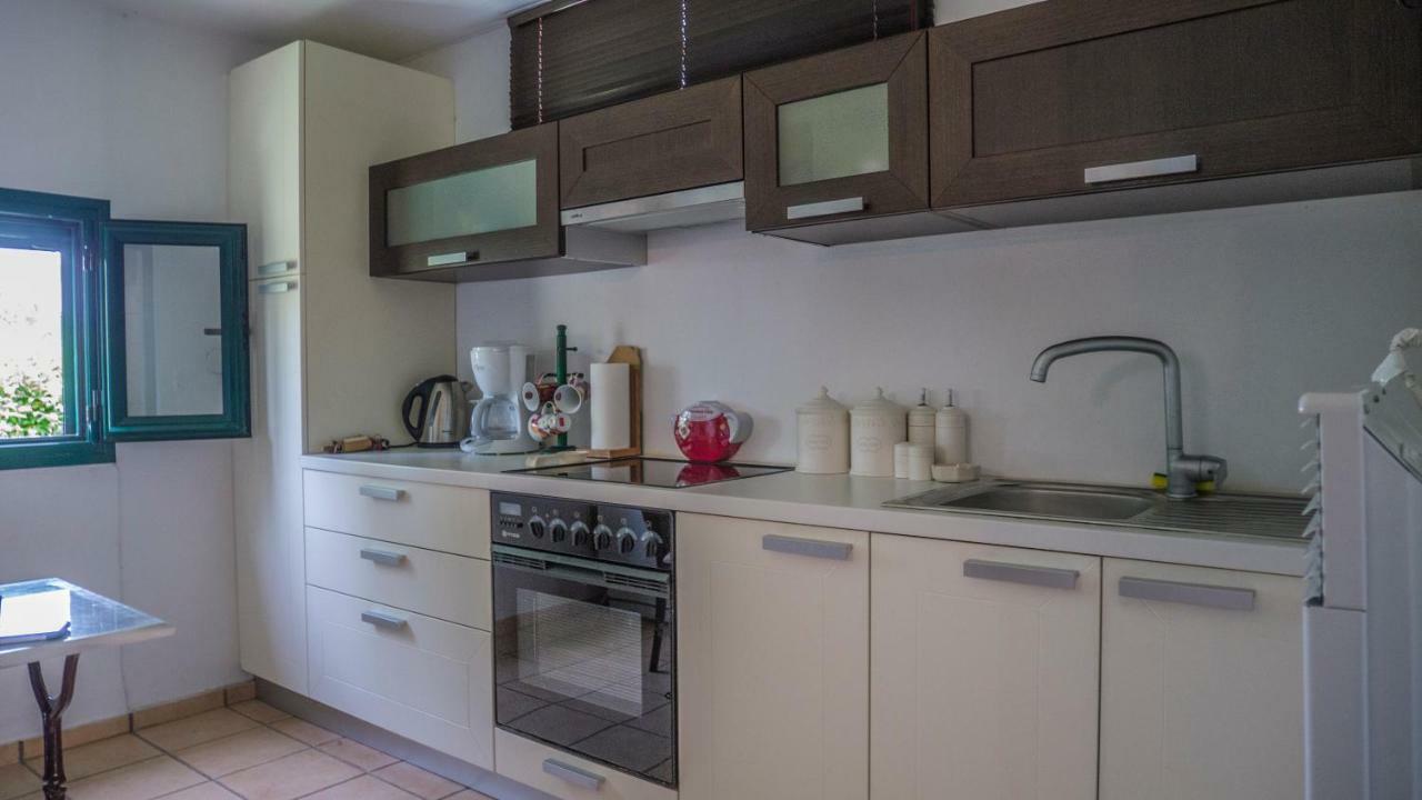 Sylvia'S Guest House Kavrokhorion 外观 照片